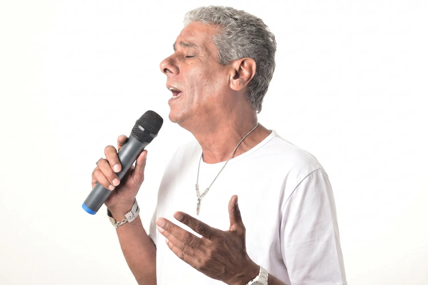 יואב יצחק במופע!